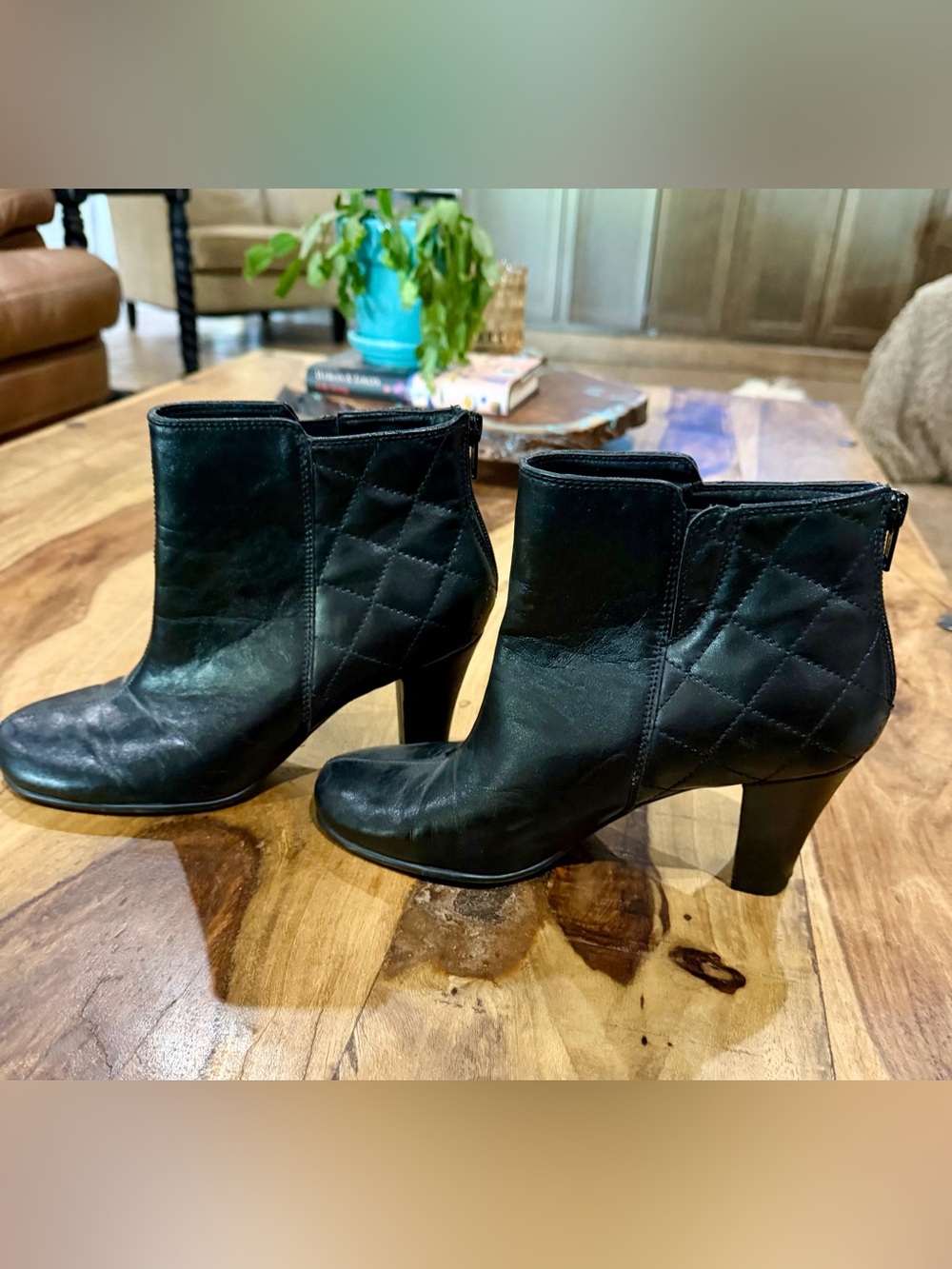 Black Quilted Aerosol Leather Ankle Boots - Women
